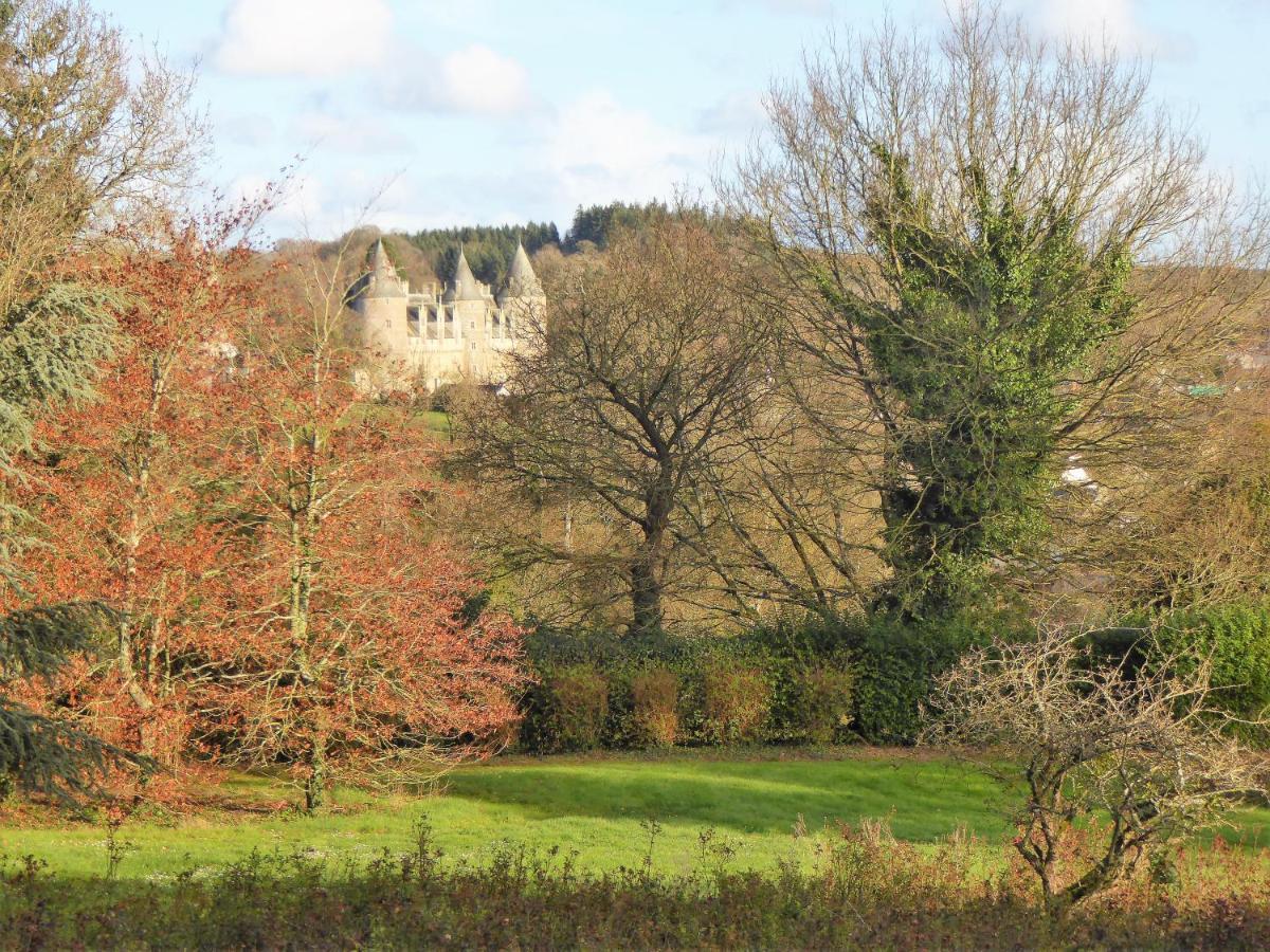 Domaine De La Chesnaie Bed & Breakfast Josselin Eksteriør bilde